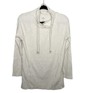 ST JOHN’S BAY / oatmeal cream off white waffle knit cowl neck pullover / M